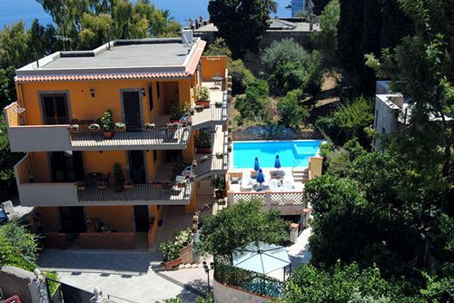 Il Glicine 3* Taormina