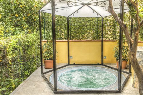 Il Glicine Lejlighedshotel 3*